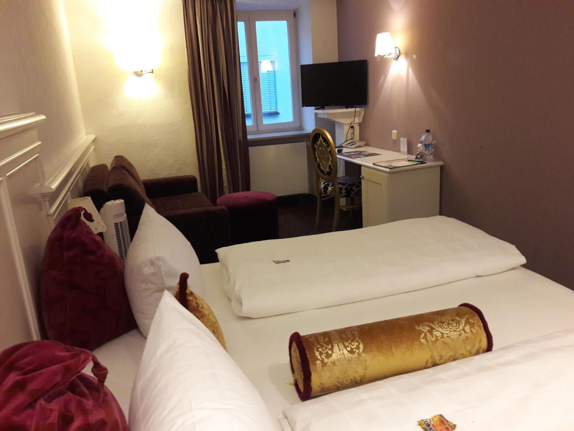 בורגהאוזן Hotel Post מראה חיצוני תמונה